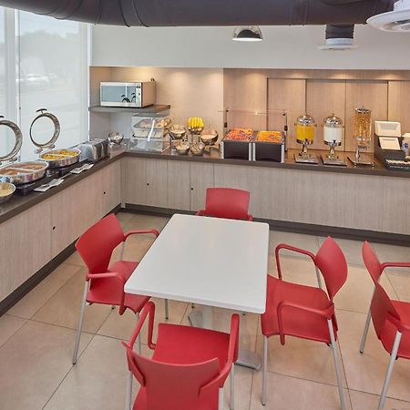 City Express Junior By Marriott San Luis Potosi Zona Industrial Exterior photo